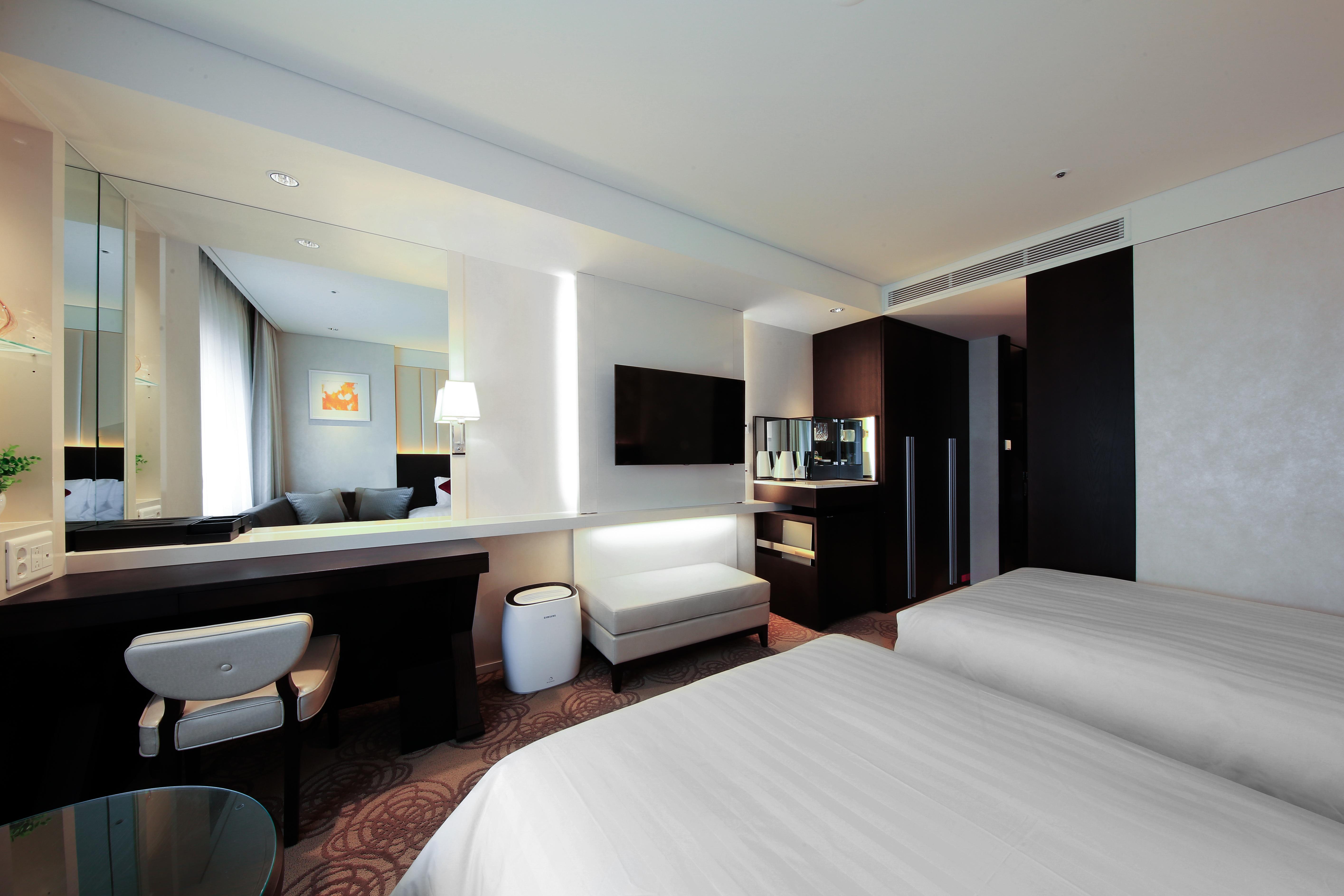 Solaria Nishitetsu Hotel Seoul Myeongdong Экстерьер фото